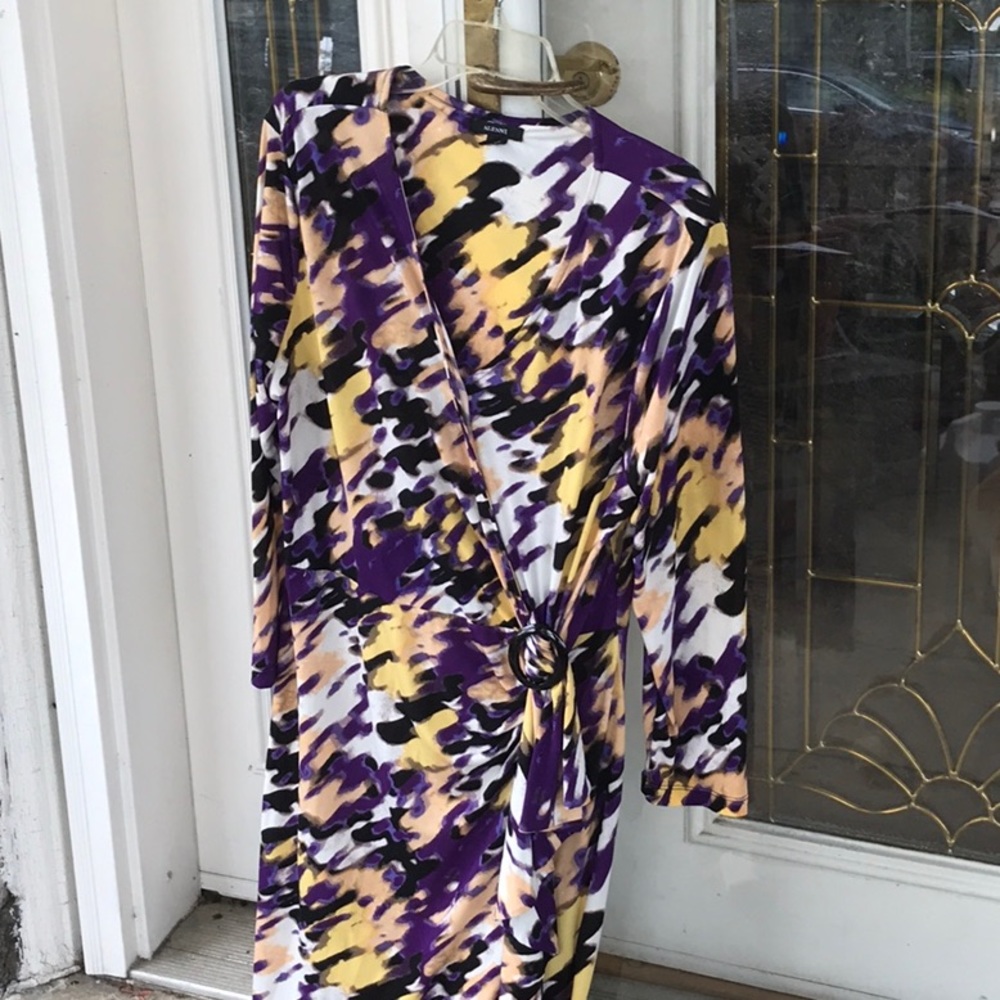 Plum beauty, feel fine in this flowy number!